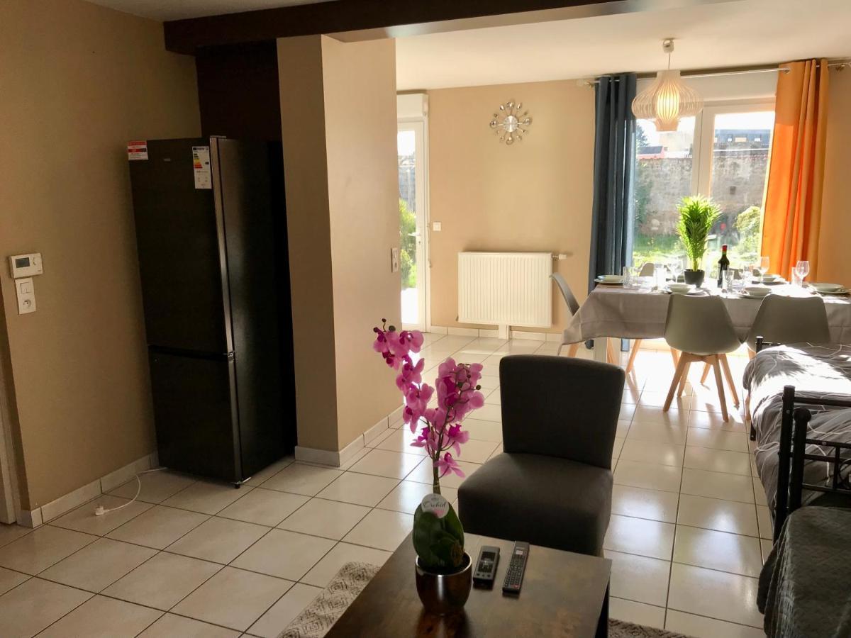 Agreable Maison Proche Gare Avec Parking Gratuit Ле-Ман Экстерьер фото
